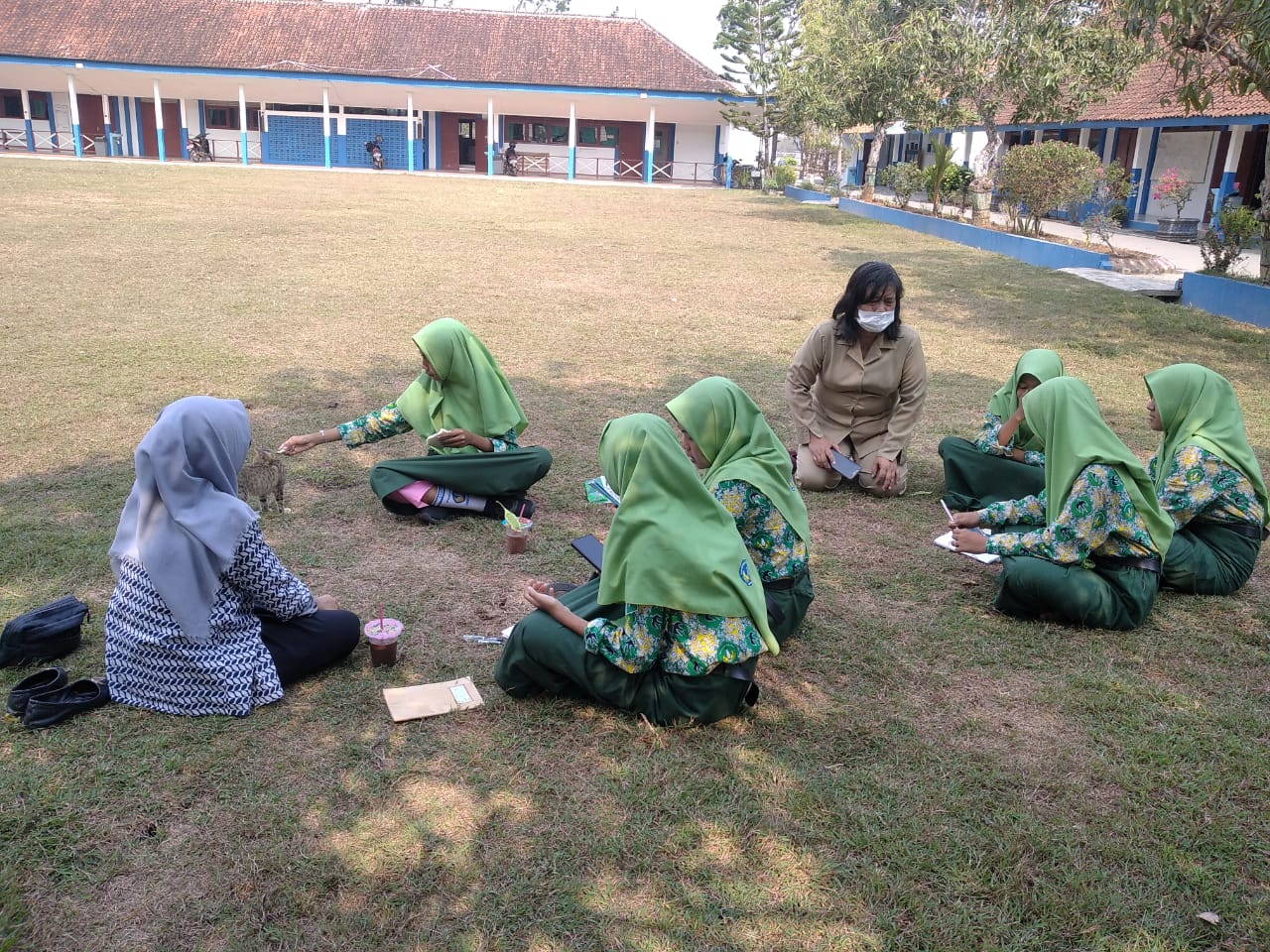 Galeri 4 untuk ekstrakurikuler Seni Sastra