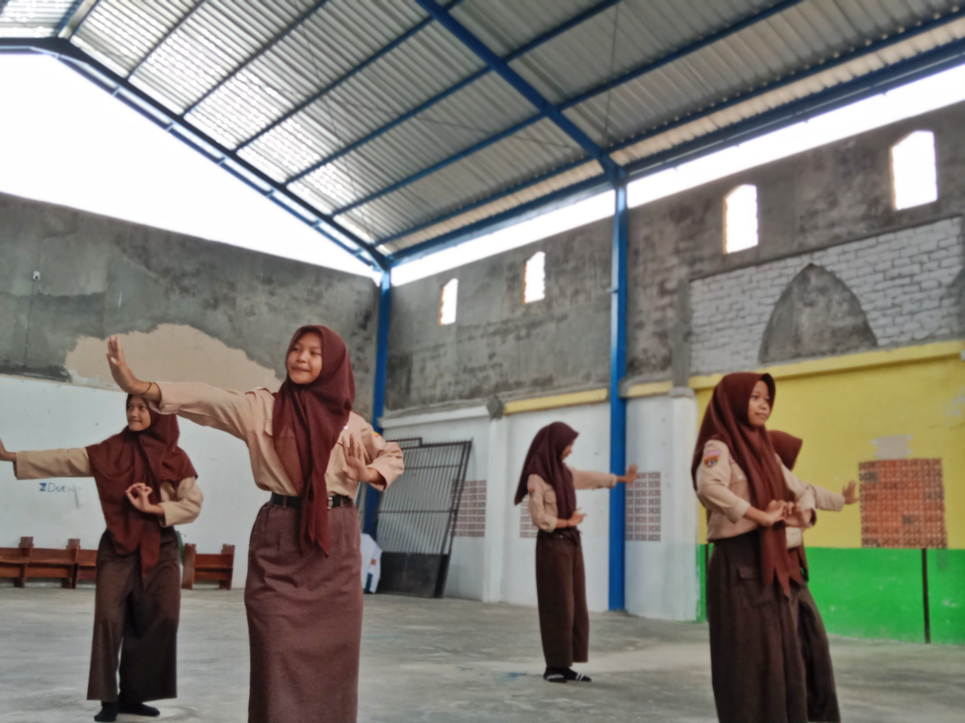Galeri 1 untuk ekstrakurikuler Seni Tari